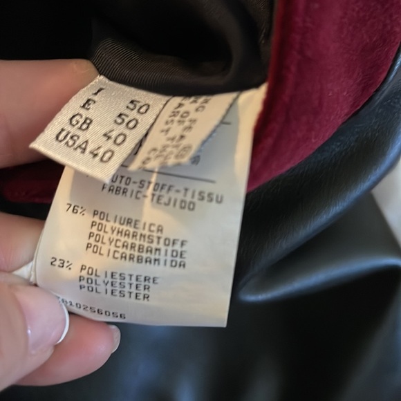 Moschino Cheap Chic Black Faux Leather Velvet Trim Vest - Picture 10 of 10